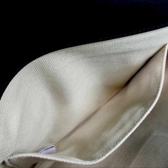 JIMMY CHOO EUC Authentic Leather Clutch Bag Slide Bar Closure - Picture 5 of 8